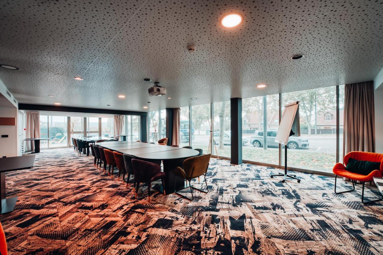 Aparthotel Cowool Cergy